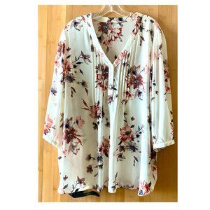 Floral pintuck blouse tunic
